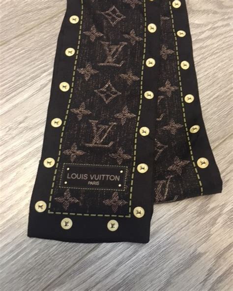 louis vuitton bandeau scarf replica|louis vuitton twilly scarf.